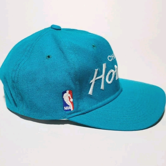 VTG 90s Charlotte Hornets Snapback Script Hat - Picture 2 of 4